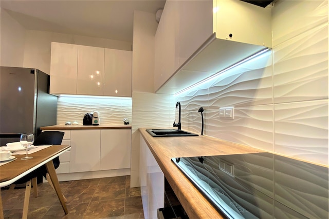 エアパートメンツ メンニカ レジデンス