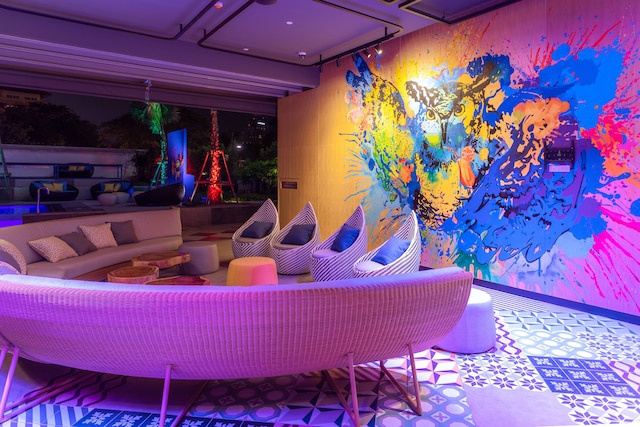 コシ パタヤ ウォン アマット ビーチ