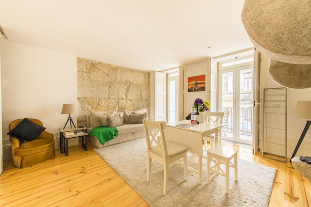 DAホーム - アルマダ ユニーク アパートメント