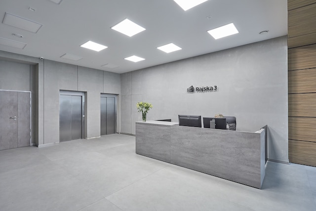 ライスカ バイ PI アパートメンツ