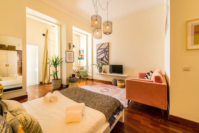 DAホーム - セドフェイタ アート スタジオ