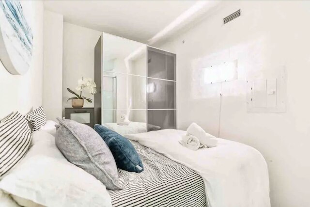 ホームホップ - エンターテイメント ディストリクト