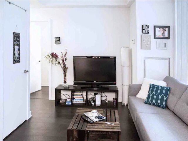 ホームホップ - エンターテイメント ディストリクト