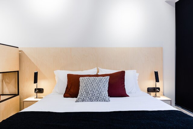 アップストリート エルモウ エレガント アパートメンツ