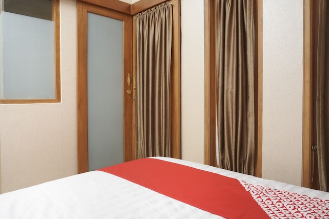 ホテル O ラフィタ ホームステイ