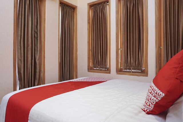 ホテル O ラフィタ ホームステイ