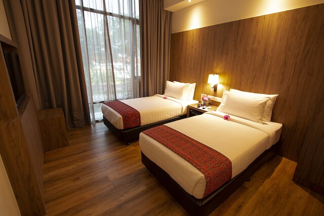 AZ ホテル & サービスド アパートメンツ