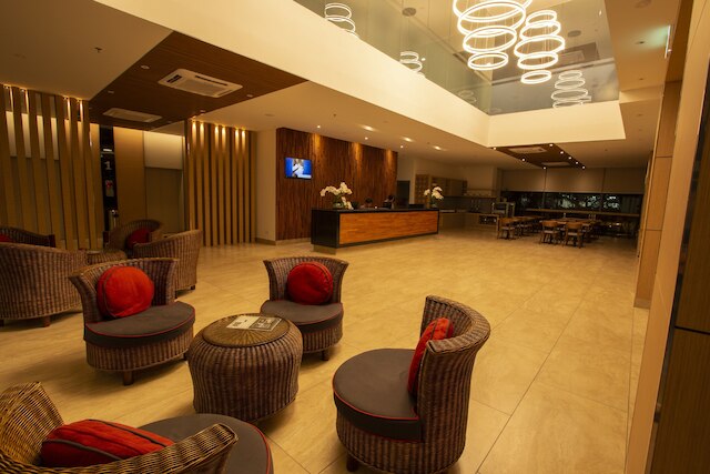 AZ ホテル & サービスド アパートメンツ