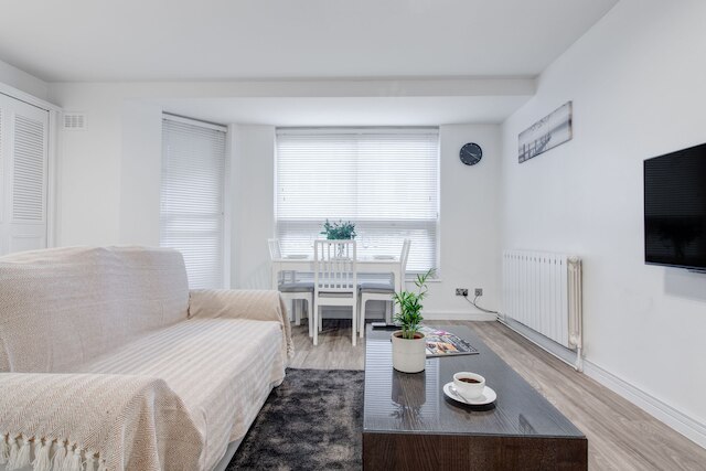 シェアボーン コート