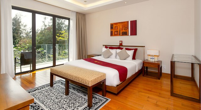 ジョニーズ アパートメント & オーシャン ヴィラ