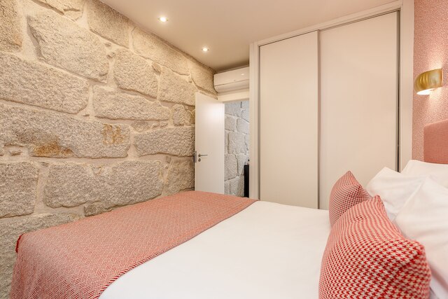 ヨーロポ - リベイラ ポルト