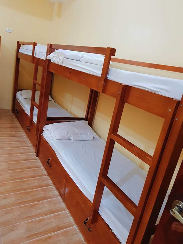 パムホ ホステル