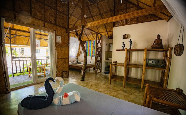 ブルー ラグーン ダイブリゾート