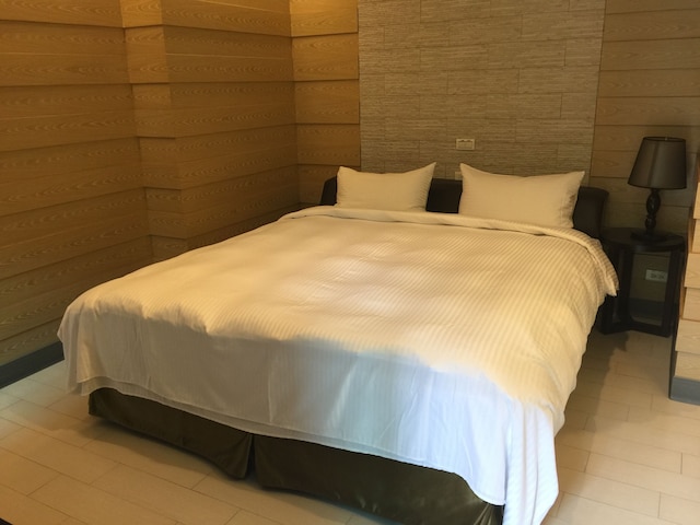 823 ツーリスト ホテル (八二三行館飯店)