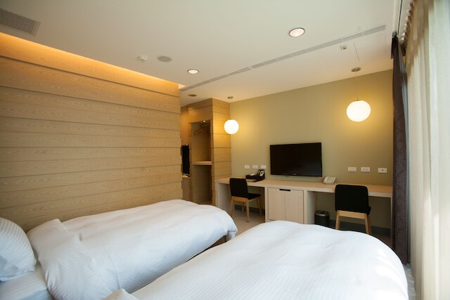 823 ツーリスト ホテル (八二三行館飯店)