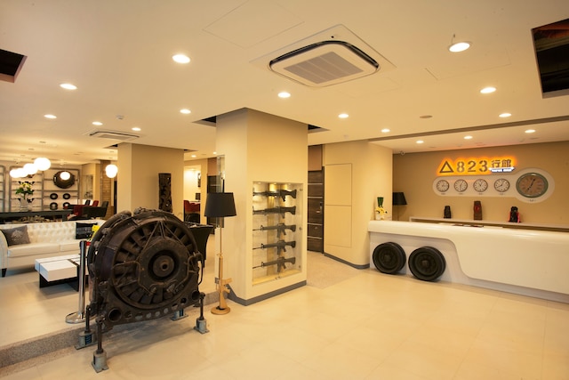 823 ツーリスト ホテル (八二三行館飯店)