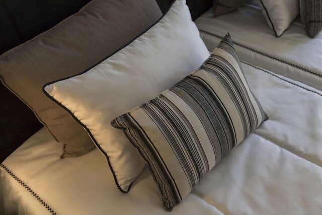 エスキーナ ド ムンド バイ ウナ