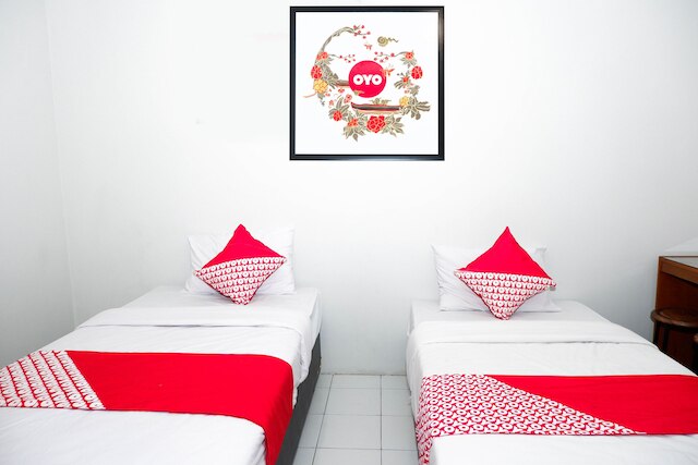 OYO 422 アハターハウス ゲストハウス