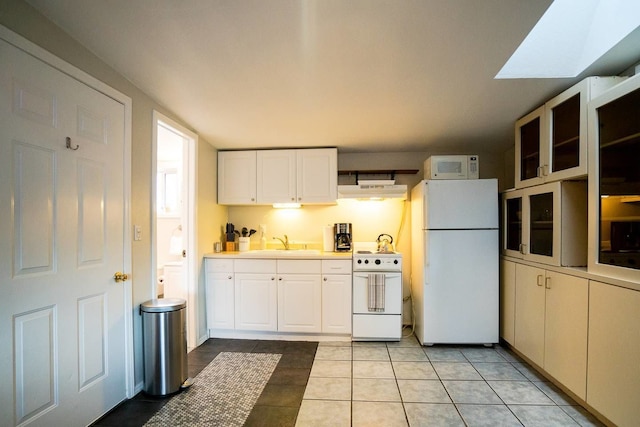 ソフィスティケーテッド シティ エスケープ ニア デュ