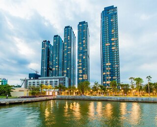 サイゴン ハウス ビンホームズ ゴールデン リバー