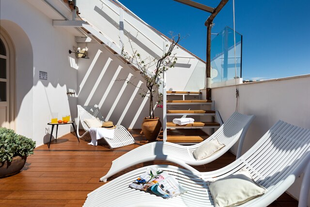 シーエイチ アパートメンツ ルーフトップ テラス