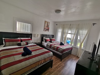 ラグジー ハリウッド