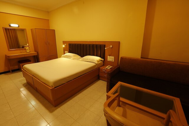 ホテル ラヴィ キラン