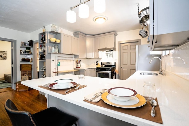 ザ グランド バークレー エクスペリエンス ニア テニーソン ストリート