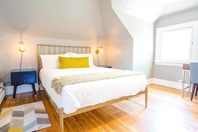 カップル向けモダンな隠れ家ロフト、専用バルコニーあり