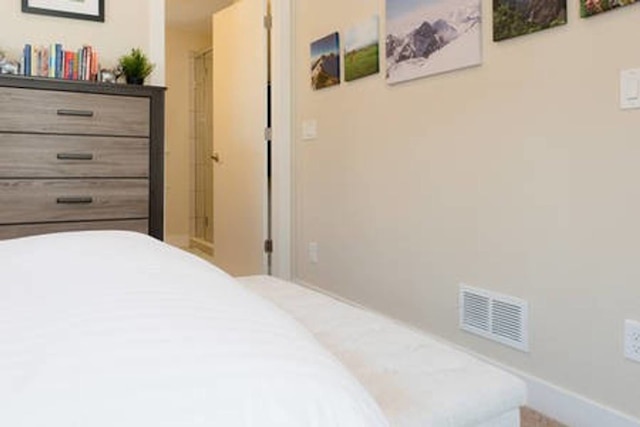 ザ マイル ハイ タウンホーム、スタジアムまで徒歩圏内