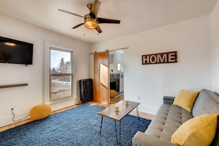 ベイカーの中心部にある日当りの良いスイート