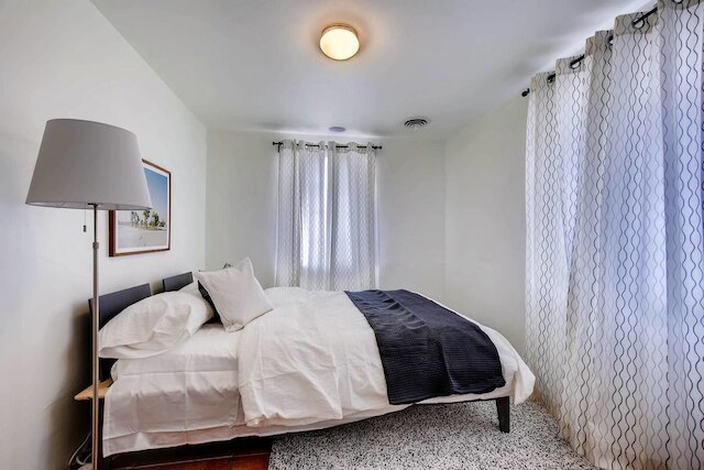 コージー バンガロー イン チャフィー パーク ニア ハイランズ