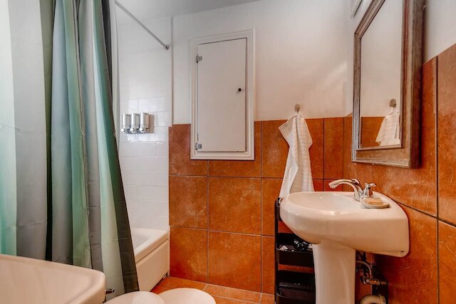 コージー バンガロー イン チャフィー パーク ニア ハイランズ