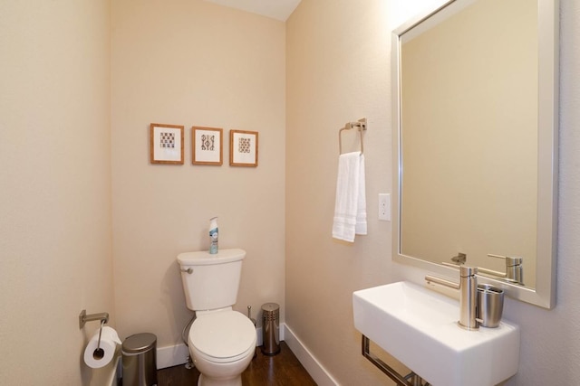 ミッド モッド マナー ソフィスティケイテッド タウンハウス ゴールデン トライアングル