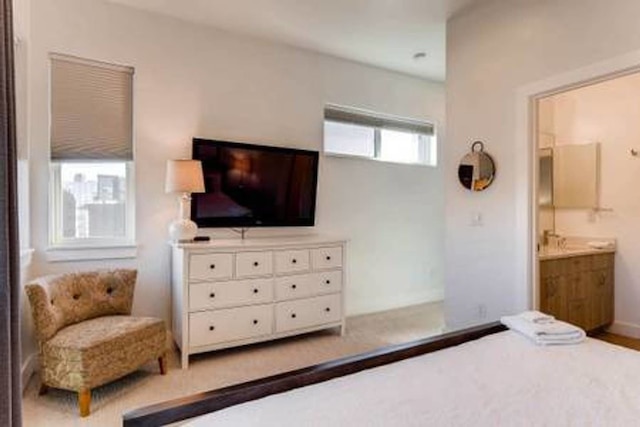 ザ ハイランド スクエア エクスペリエンス、ローハイにあるホットタブ付きタウンホーム