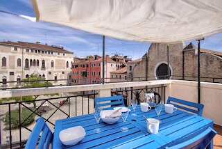 バシリカ-テラス