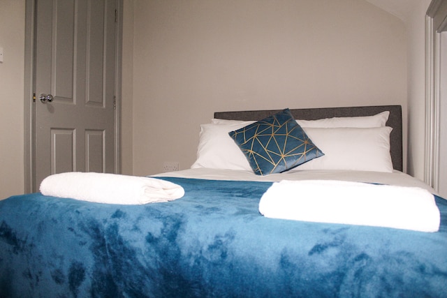 モダン デュプレックス アパートメント ニア リバプール ワン