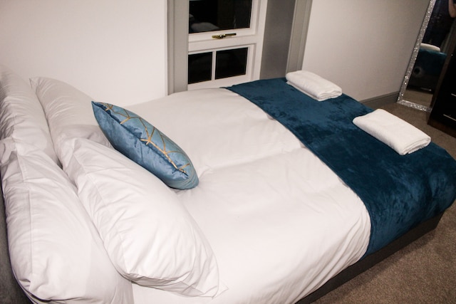 モダン デュプレックス アパートメント ニア リバプール ワン