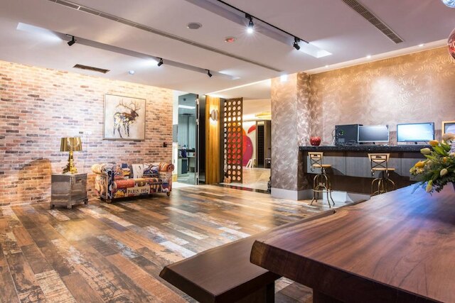 ラッキー アップル ホテル (幸福蘋果旅店)