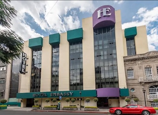 ホテル エンバシー