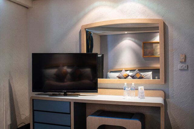 ホテル エンバシー