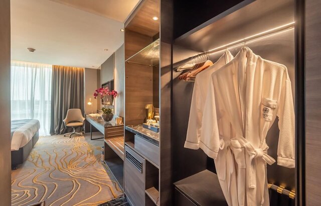 エイムズ ホテル