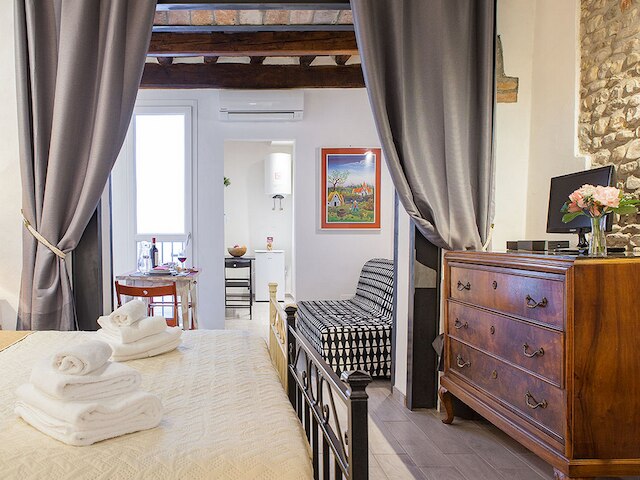 サンタ クローチェ アパートメント