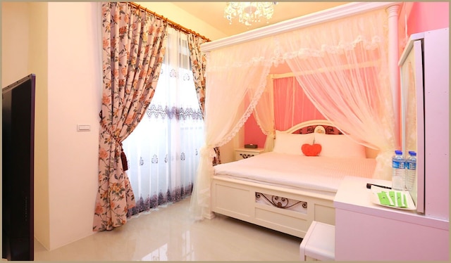 ホウェン ハピネス ノック ユア ドア