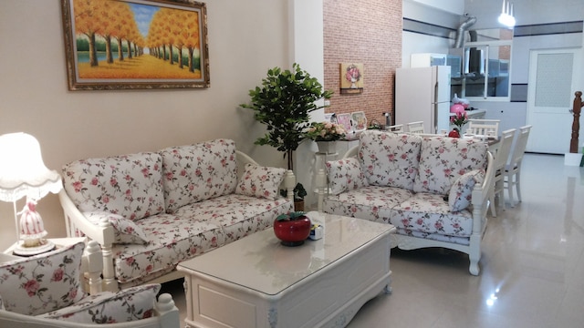 レッド アップル B&B