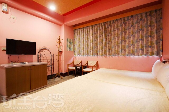 サン ムーン フラワー ホームステイ