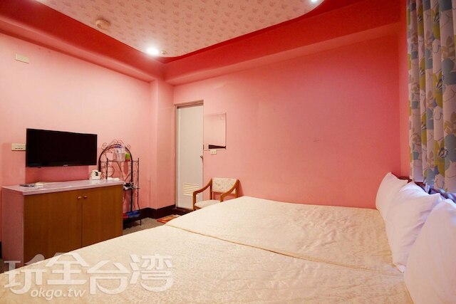 サン ムーン フラワー ホームステイ