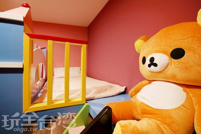 サン ムーン フラワー ホームステイ