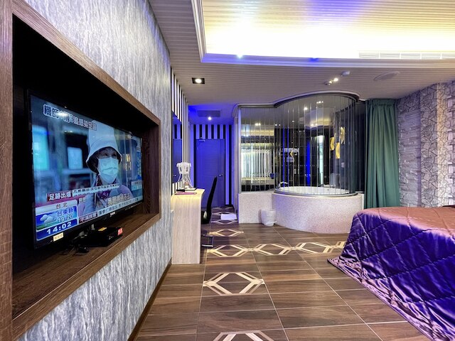 キング & プリンセス モーテル レンデ