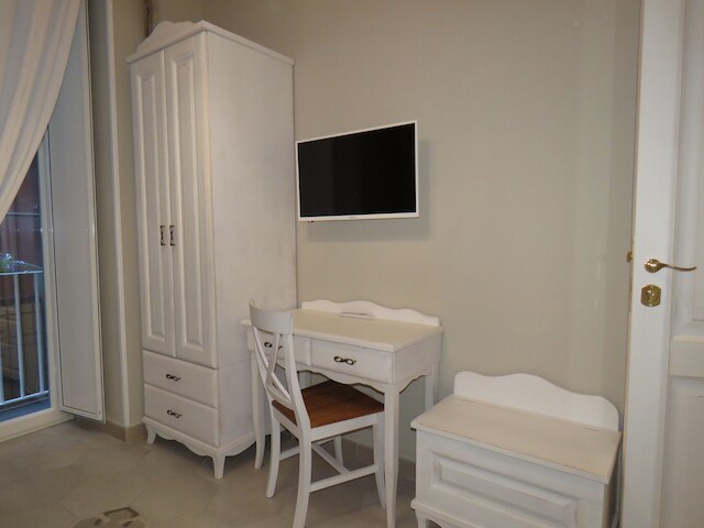 レ ニンフェ ラグジュアリー ルームズ